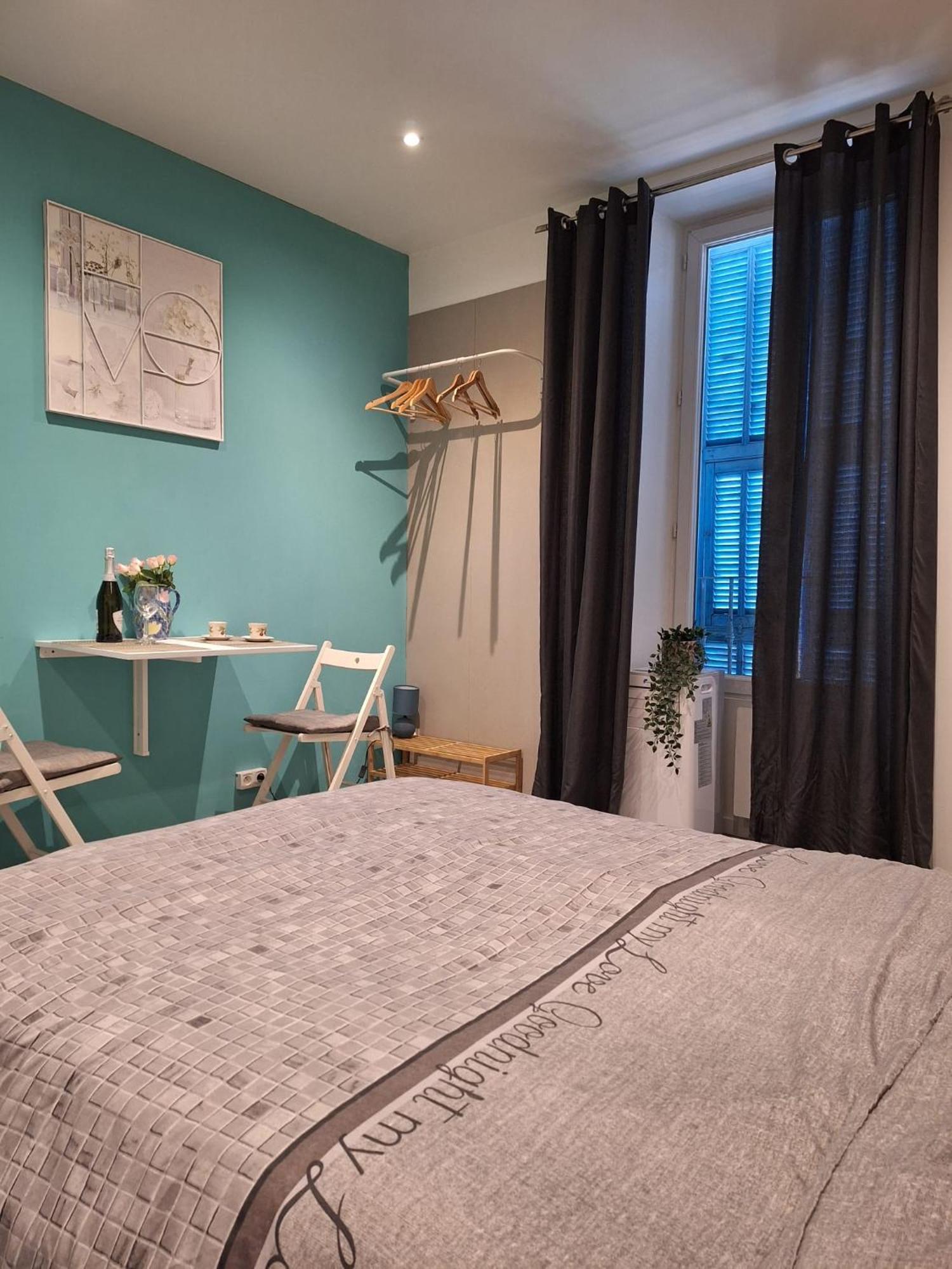 Beautiful Apartment With Terrace Centre Nice Exterior photo
